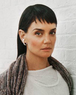 Katie Holmes is wearing Serenity Huggie Earrings for Who What Wear Luxury Issue