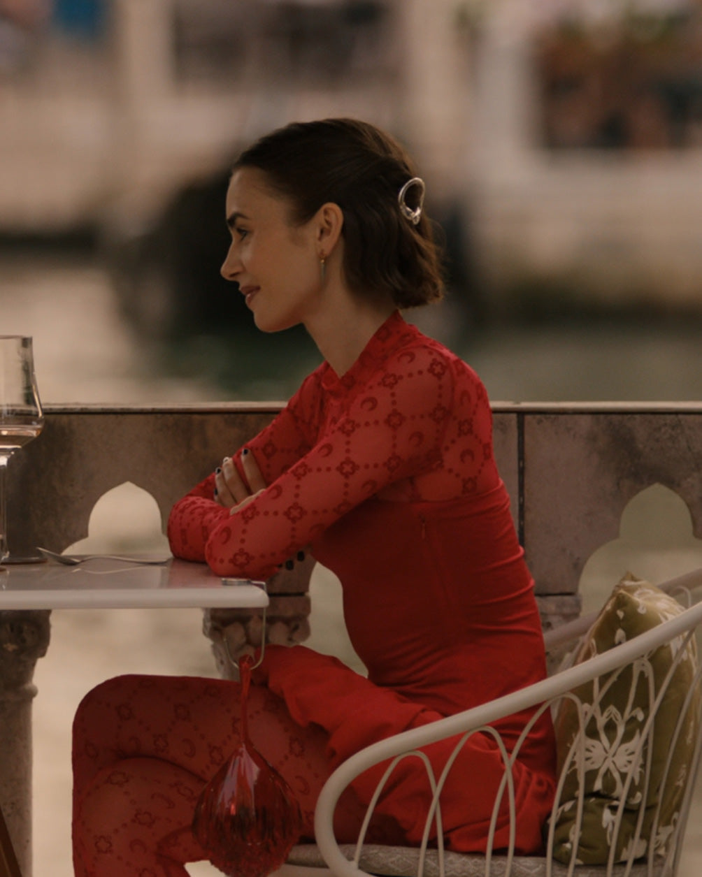 Emily (Lily Collins) in Emily in Paris Season 5