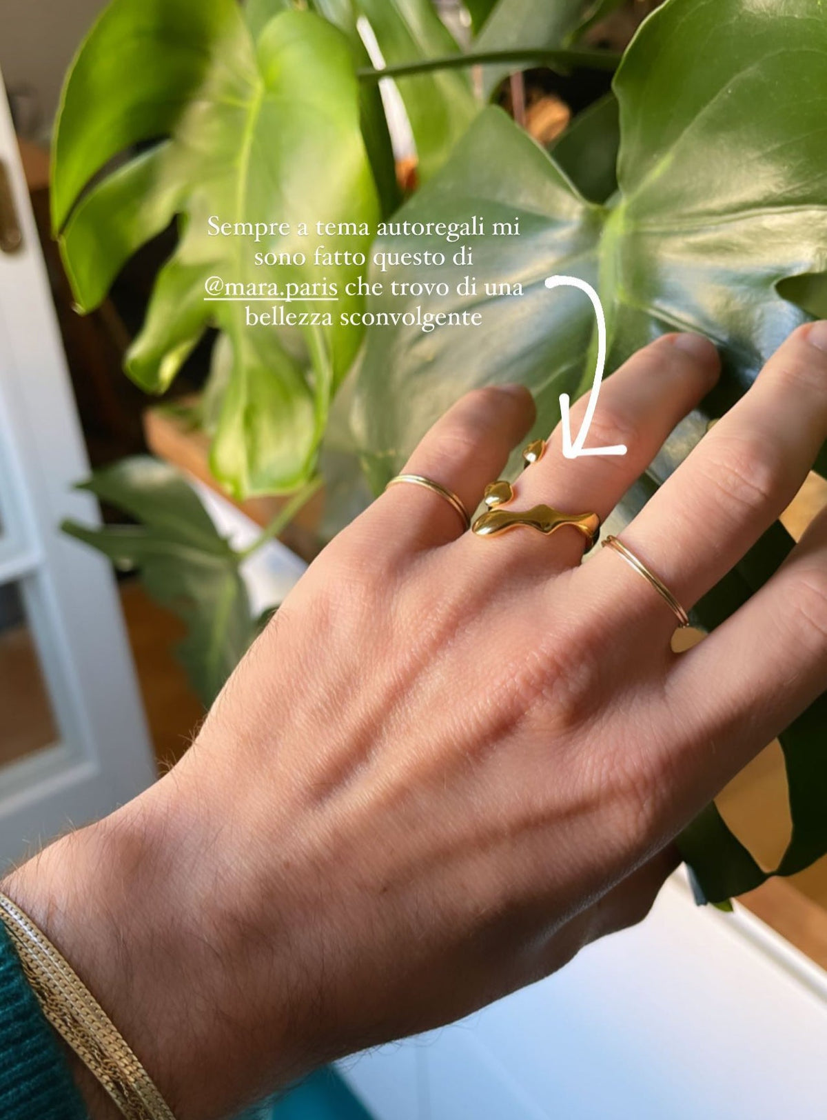 lucaschivardi is wearing Flux Ring in Gold Vermeil