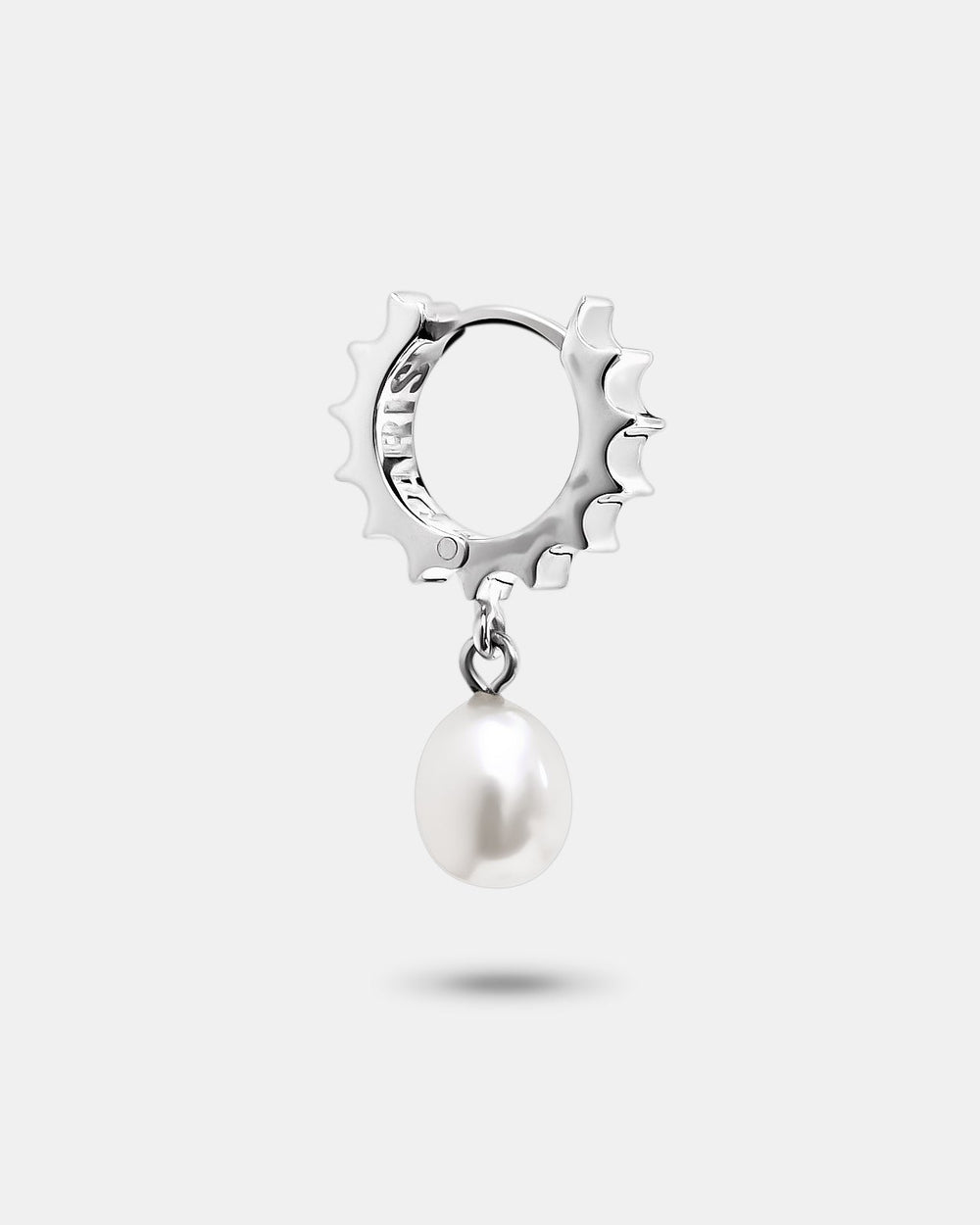 Petites Créoles Column Drum con perla blanca