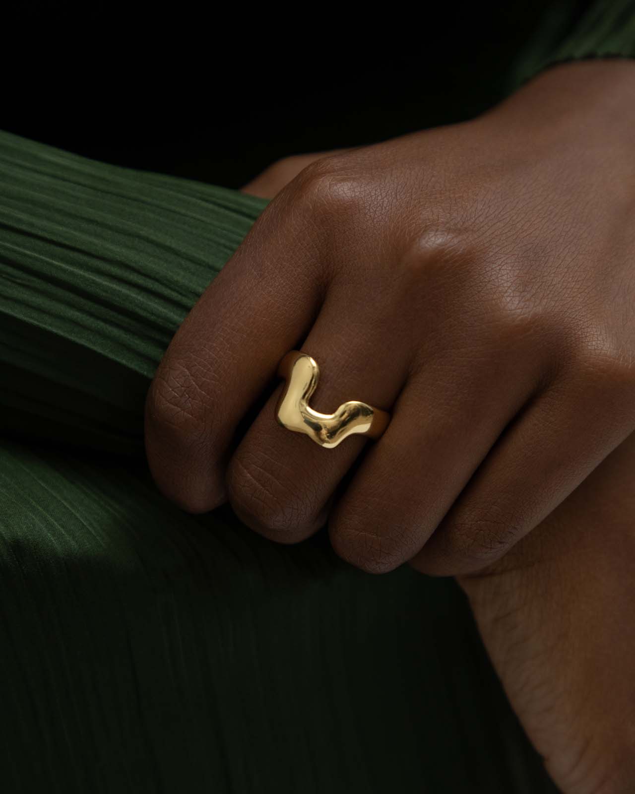 Great Figure Bold Ring In Gold Vermeil