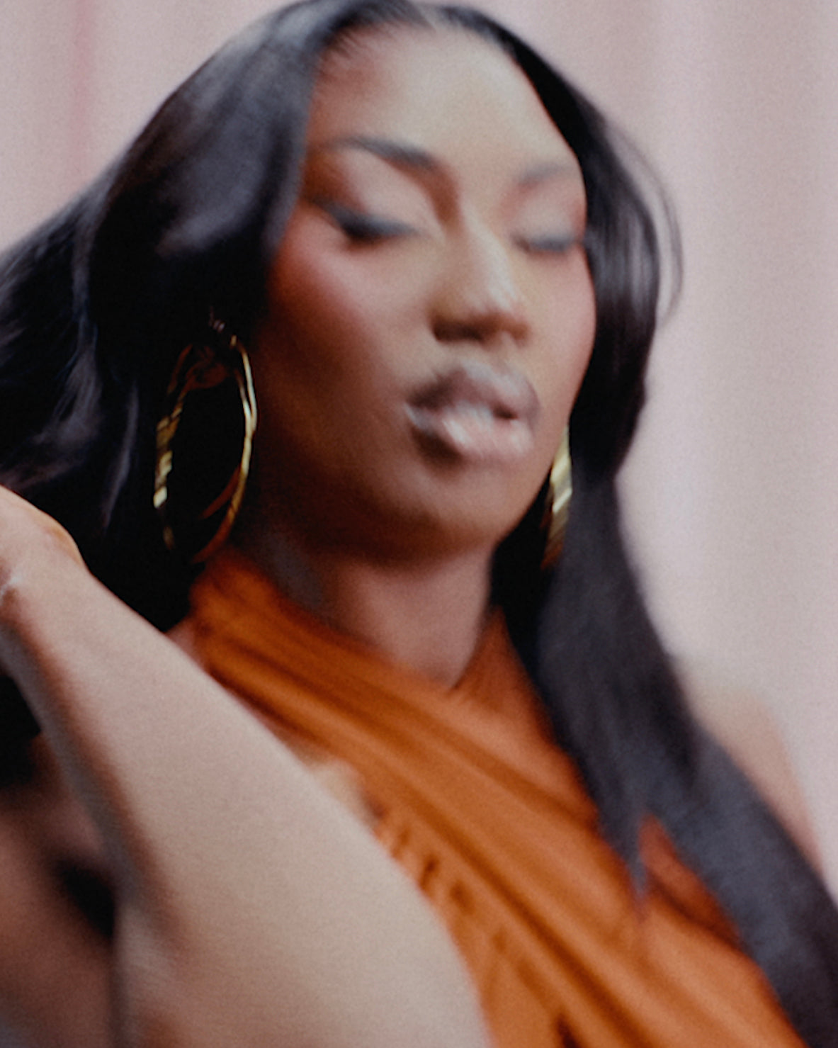 Aya Nakamura is wearing Hope Double Hoop Earrings, Sense Ring, Dream Rings and Flux Handlet