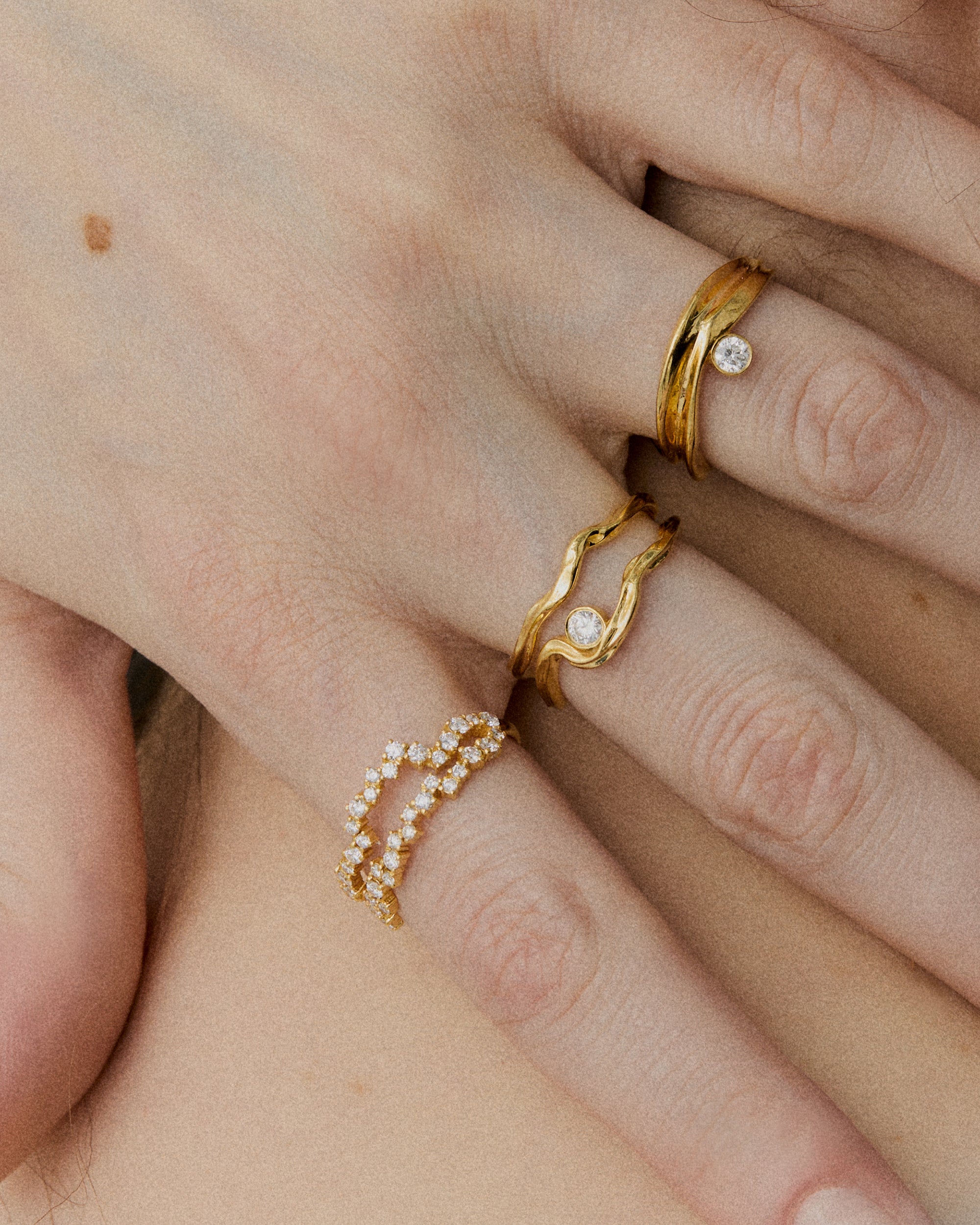 Groove Solitaire Diamond Ring