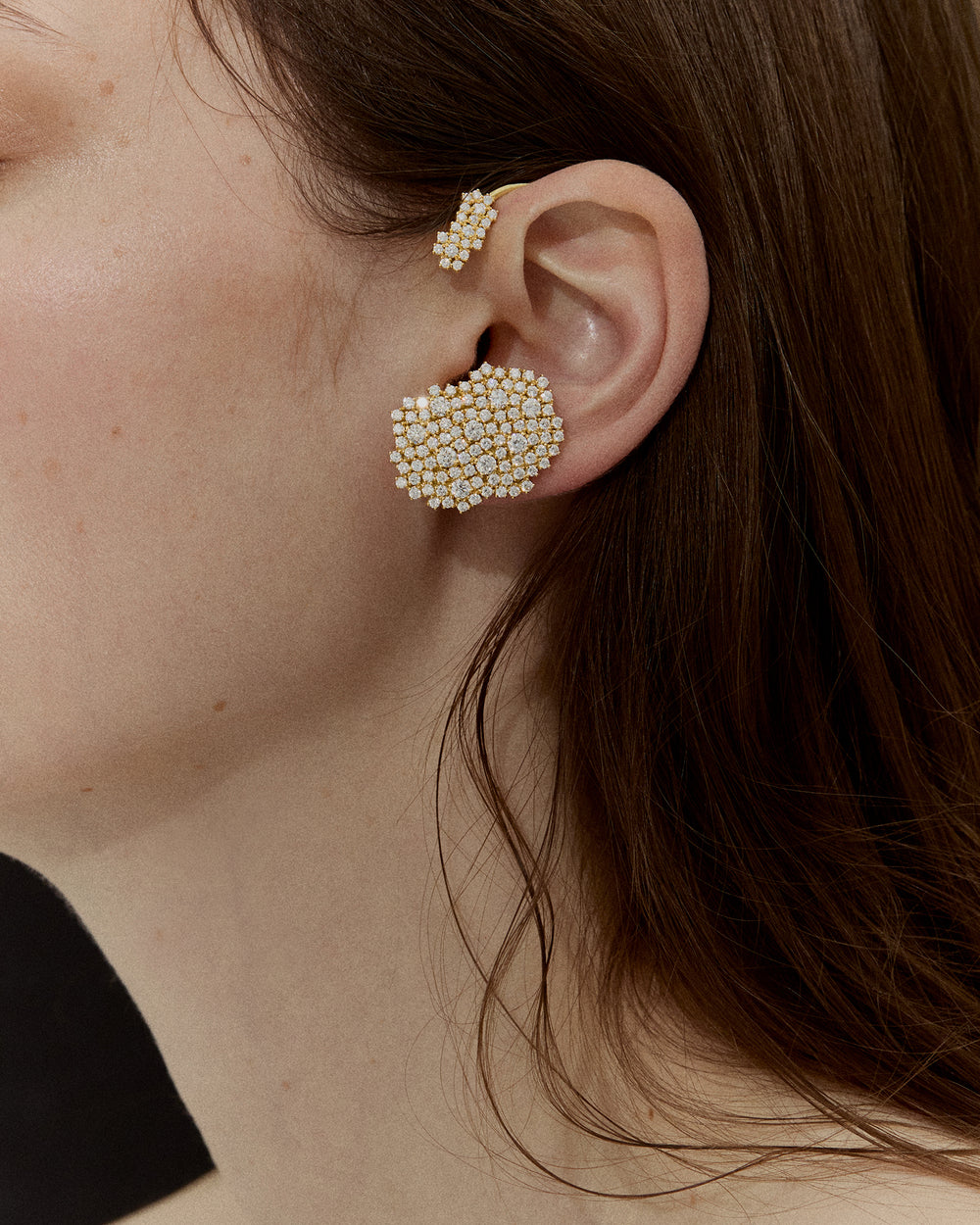 Lumière Suspendue Ear Cuff