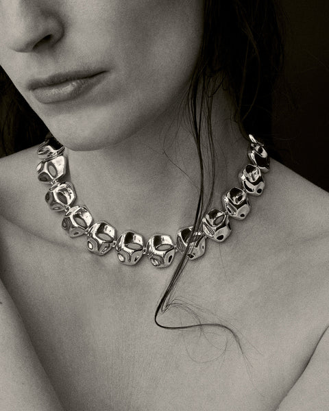 Mara_Paris_Cosmic_Necklace_00_