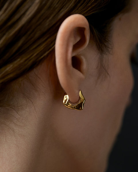 Lunar Small Hinged Earrings In 18 K Gold Vermeil – Mara Paris
