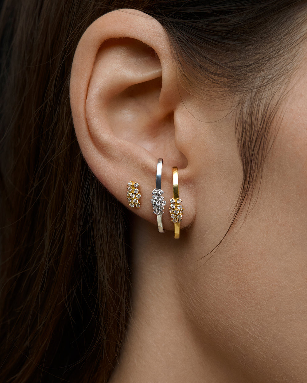 Lyra Huggie Earrings in White Gold