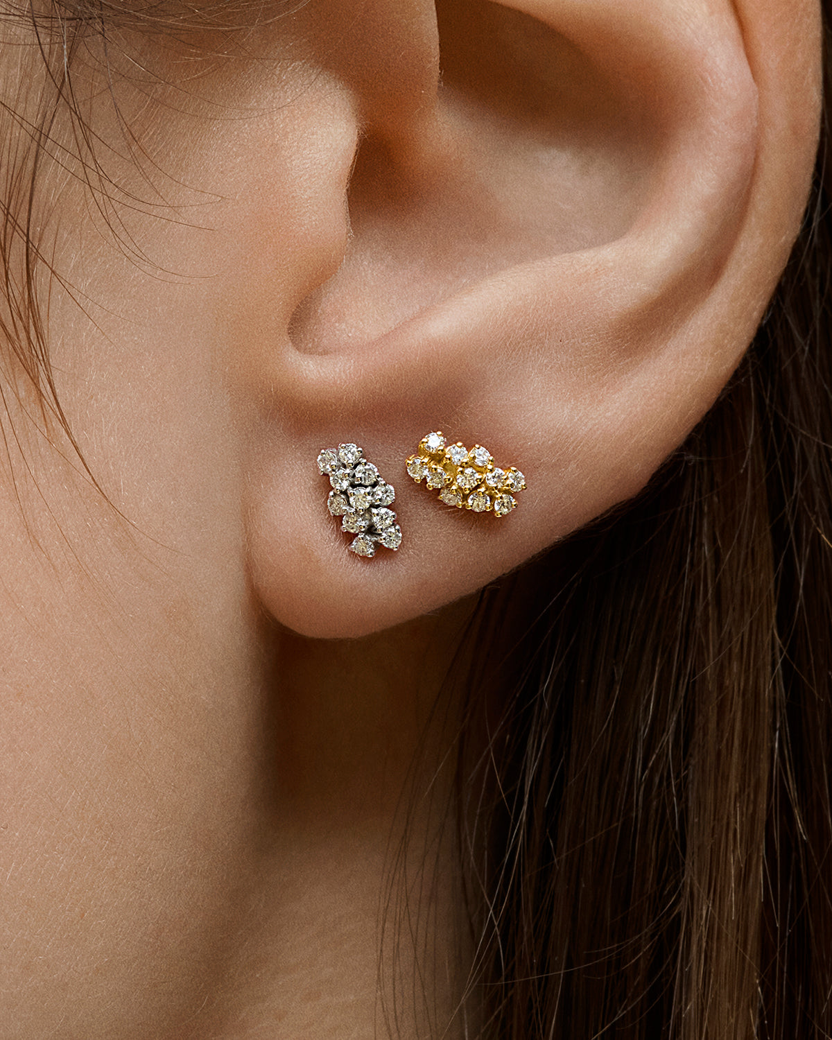 Lyra Studs in White Gold