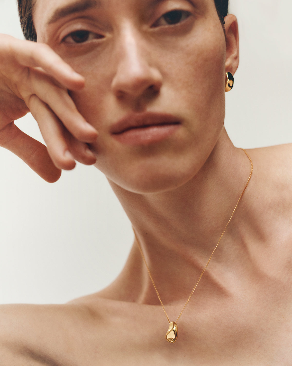Pedra Hoops in Gold Vermeil