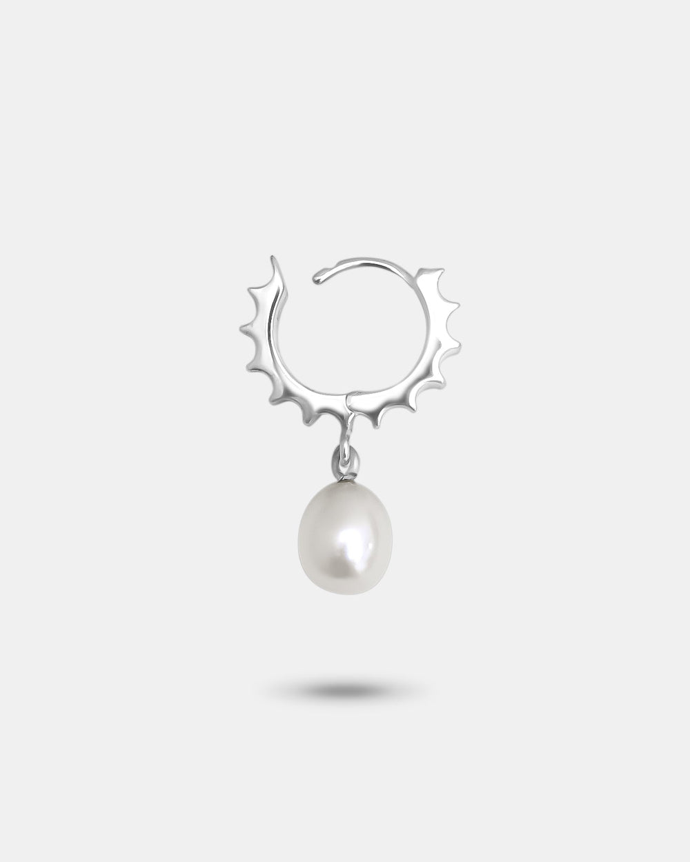 Petites Créoles Column Drum con perla blanca