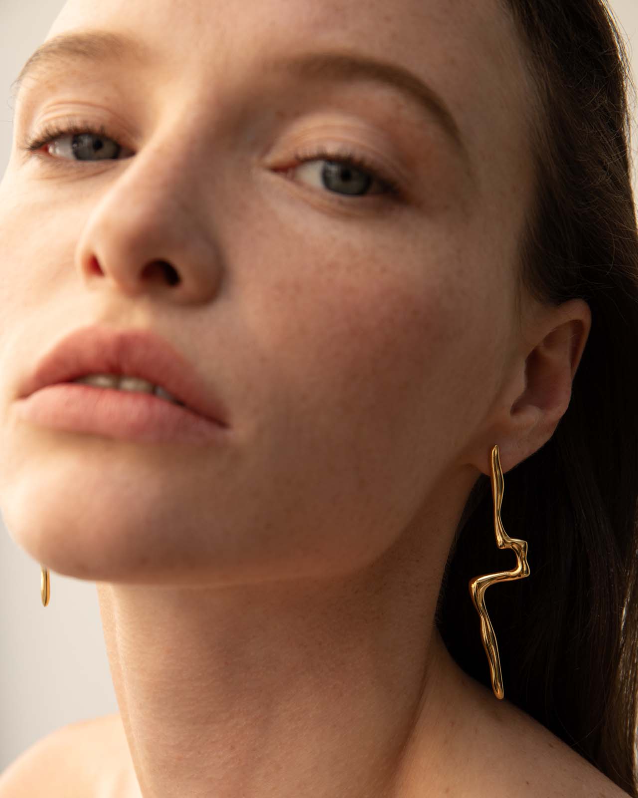 Great Figure Earrings In Gold Vermeil