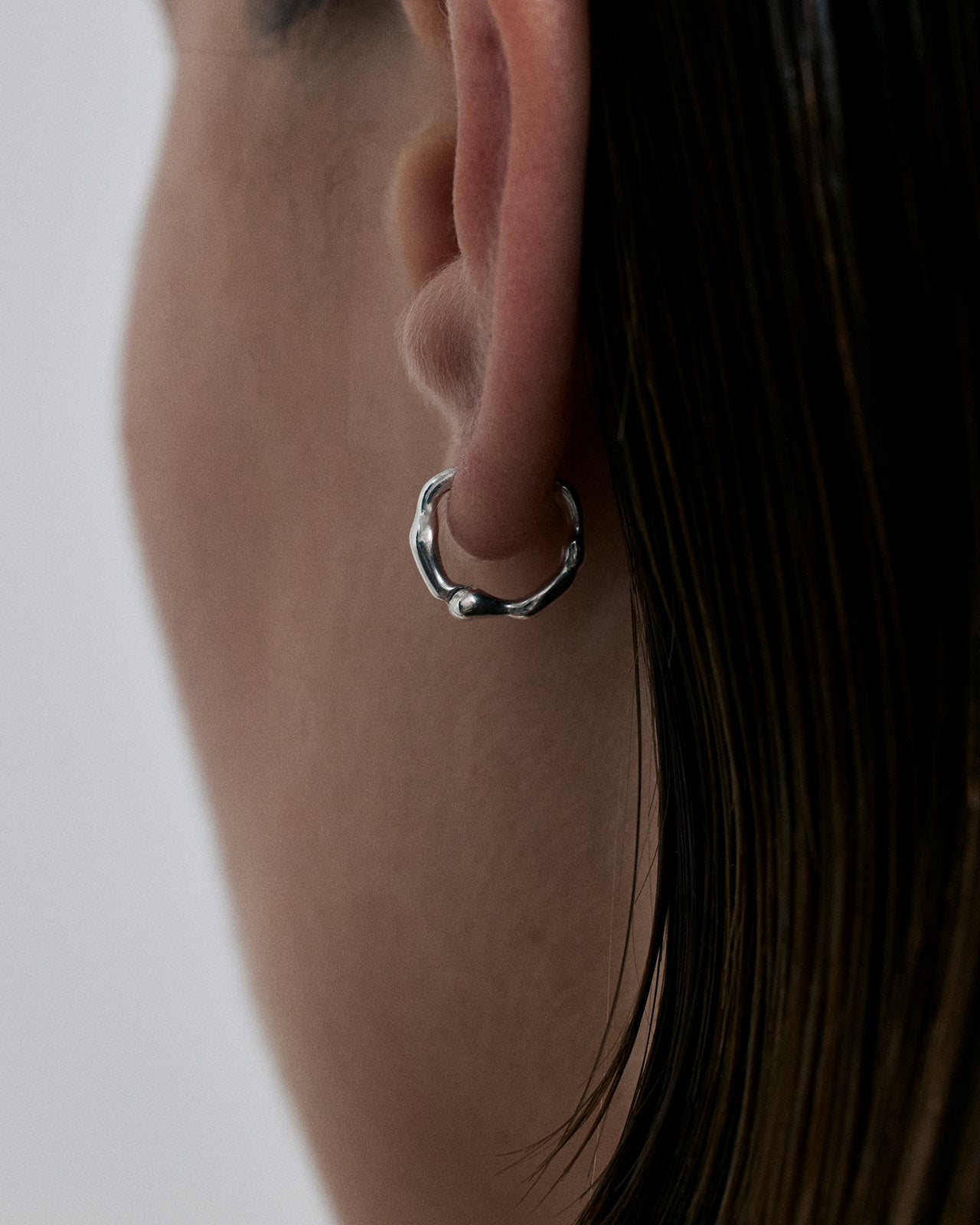 Night Dream Mini Hinged Hoops