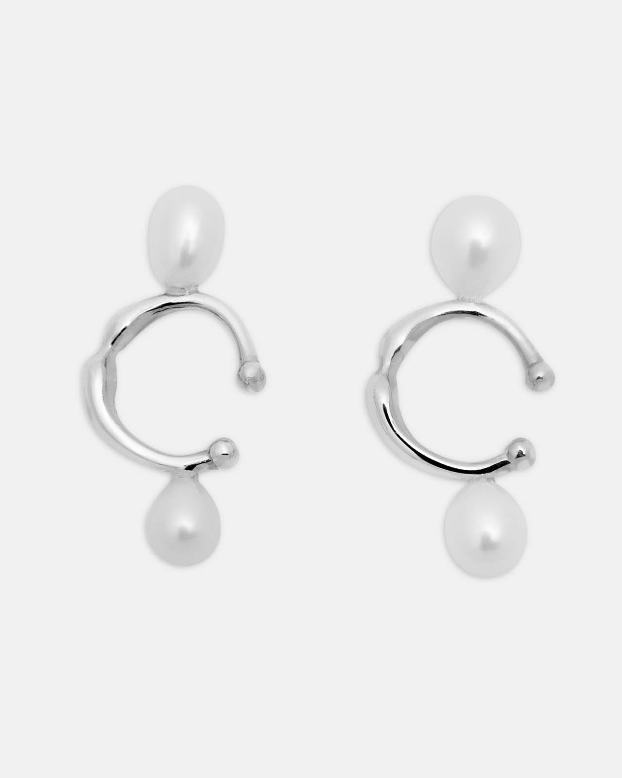 Hope Pearl Ear Cuff – Mara Paris