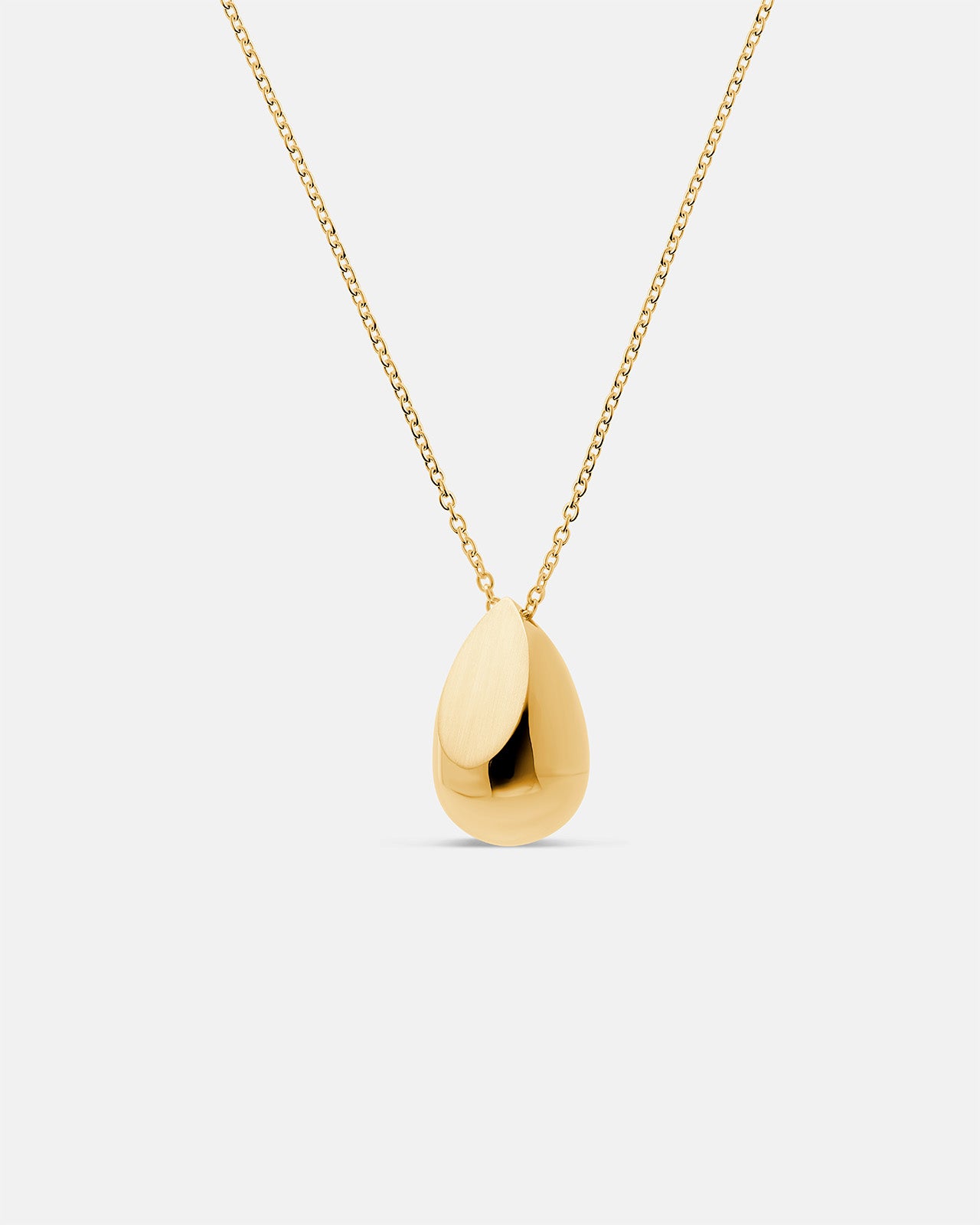 Sense Pendant Necklace In Gold Vermeil