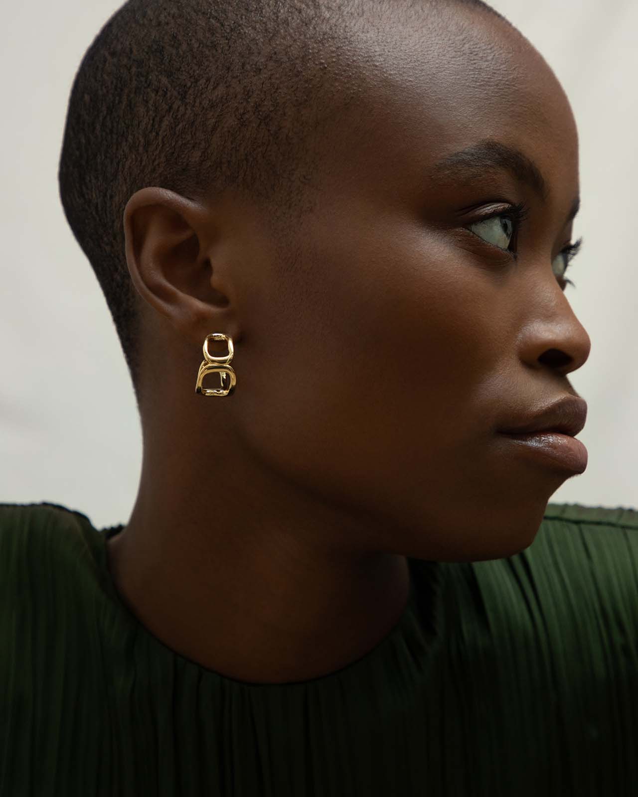 Voyage Hoop Earrings In Gold Vermeil