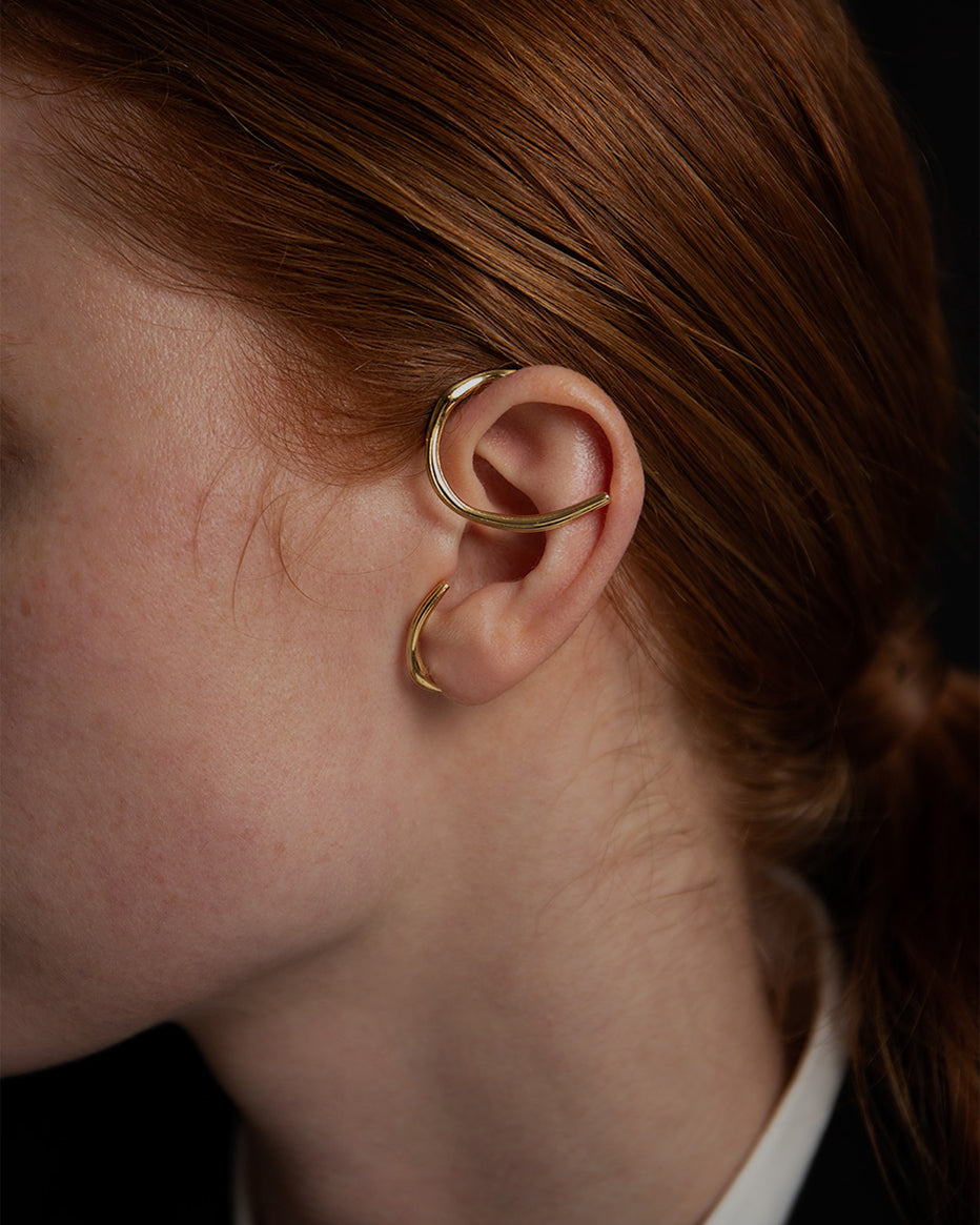 Oksa Ear Cuff In Gold Vermeil