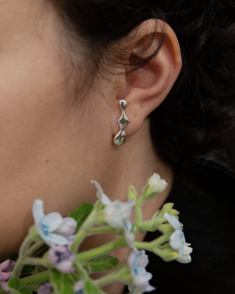 Mara Paris Earrings 両耳ピアス Flux Earrings – Mara Paris