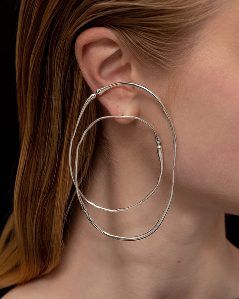 【HYERES LOR】25SS★ Silver W Double Wave One-Touch Earrings HYERES LOR】25SS☆ Silver W Double Wave One-Touch Earrings