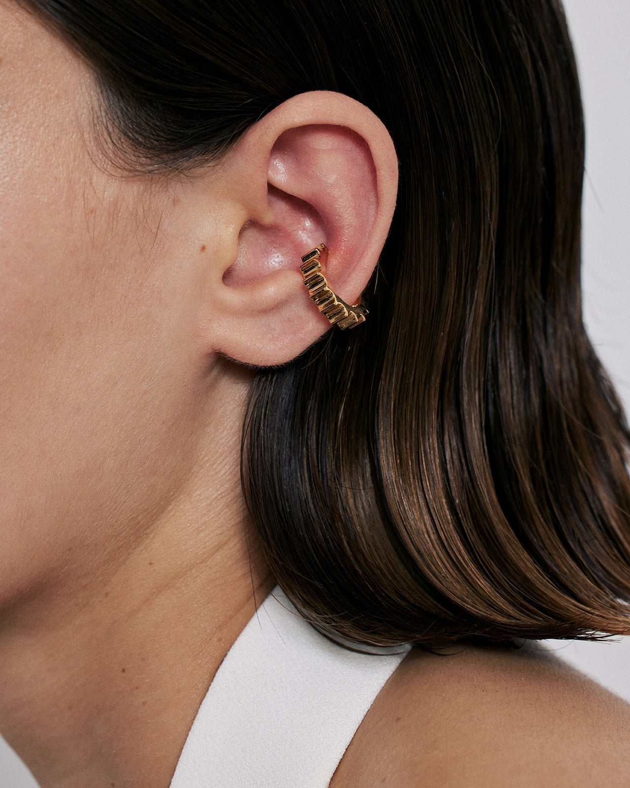 Column Drum Ear Cuff In Gold Vermeil